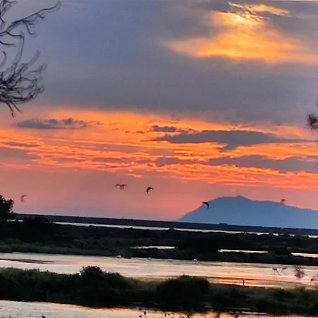 Suite avec tropezienne vue mer Hyères Extérieur photo